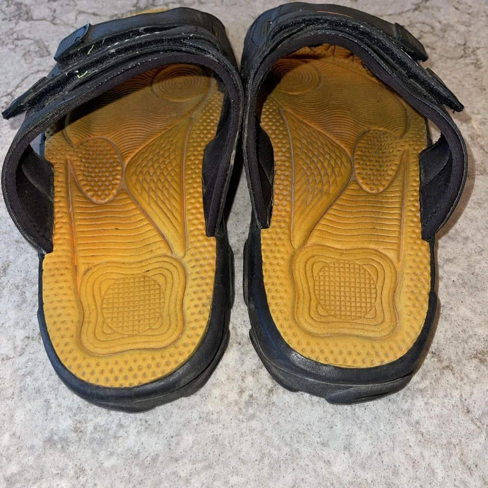 Speedo Black Yellow Boat Sandals Shoes Size L Leather Straps Comfort